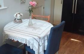 4 Bed-2 Bath-Bar-Pool Table-Library- Xmas venue - Photo 44