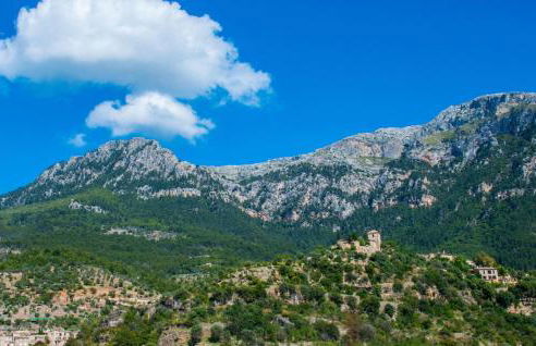 Beautiful Home In Deia With Private Swimming Pool, Can Be Inside Or Outside - Foto 44