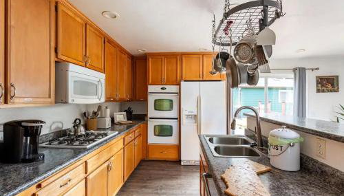 Charming dog-friendly home next to regional park - Foto 2