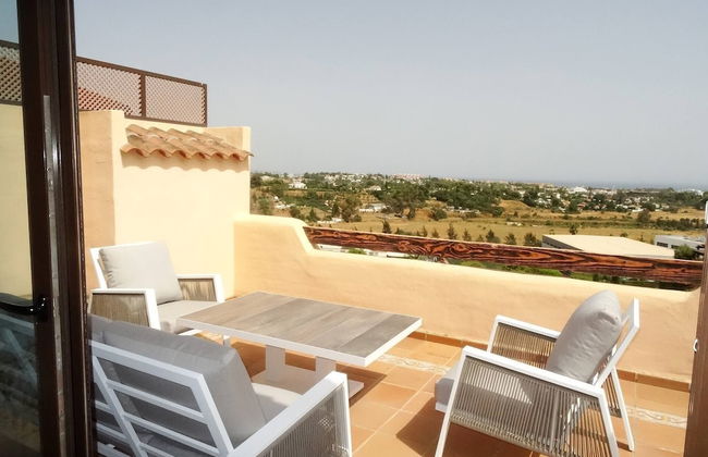 Beautiful Flat Near Golf Courses With sea Views - Photo 29