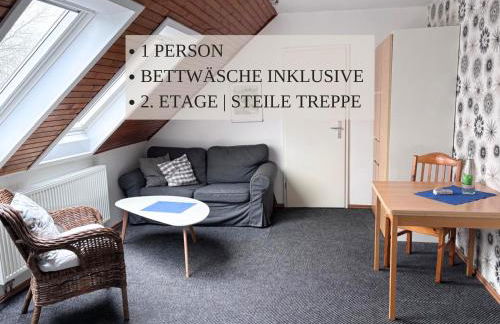 Haus Krabbe Apartments, zentral gelegen zwischen Bremerhaven und Cuxhaven, Hunde kostenfrei willkommen, hauseigene kostenfreie Parkplätze, Unterstellmöglichkeit für Fahrräder und E-Bikes - Foto 5