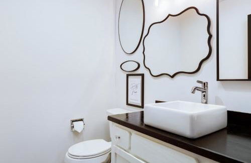 Entire condo in downtown winston - Foto 10