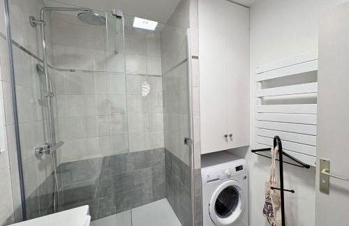 Bright living room in Levallois-Perret - Foto 8