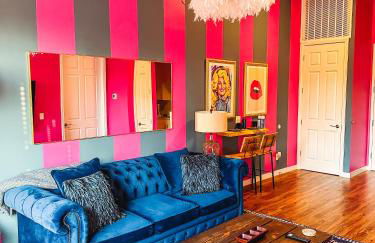 Dolly's Yacht Club - Cozy Retreat Near Broadway - Foto 40