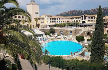 Appartement 4/5 personnes vue mer piscine et montagne Cap Estérel Pierre et Vacance nature et sport - Foto 24