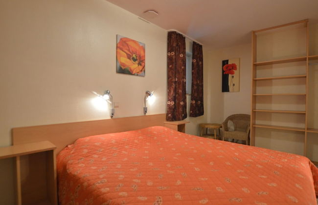 Holiday Home in Robertville Near Lake & Sauna - Photo 5