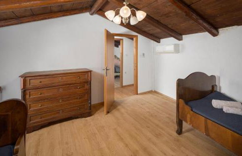 2 Bedroom Beautiful Home In Oprtalj - Foto 31