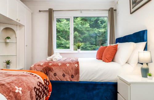 Mayflower 5-Bed Home, Contractors, Family, Harry Porter - Photo 27