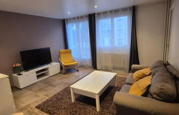 3 chambres dans grand T4 Proche Lac, ENTPE, Planétarium & Autoroute - Foto 1