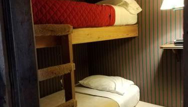 Comfortable Room Rental for a Vacation in Poweshiek County, Iowa - Photo 4