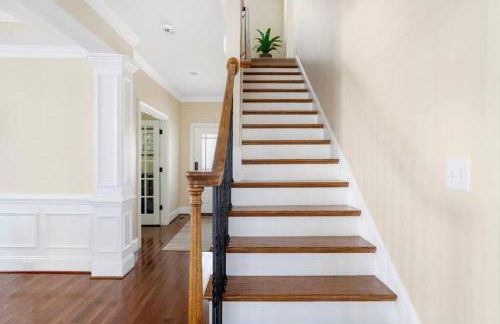 Spacious Family Getaway ~ Fire Pit~ Private Office - Foto 10