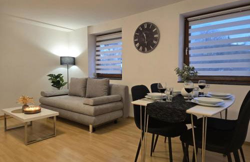 Holiday&Stay, City Apartment, Küche, 85Zoll TV, WLAN - Foto 6