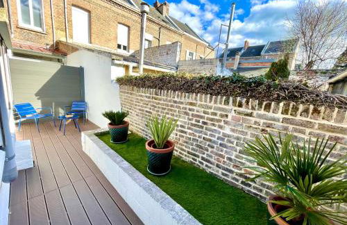 Soleil levant - T2 avec terrasse proche Gare - Foto 2