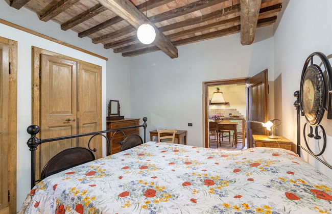 Chalet In Enchanted Forest Private Pool - Photo 3