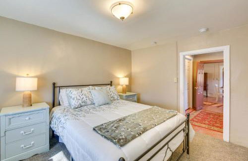 Near Hiking and Skiing Mora Cottage with Mtn Views - Foto 12