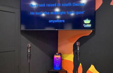 The Longhorn Luxe with Game Room and Fire pit and Karaoke - Foto 39