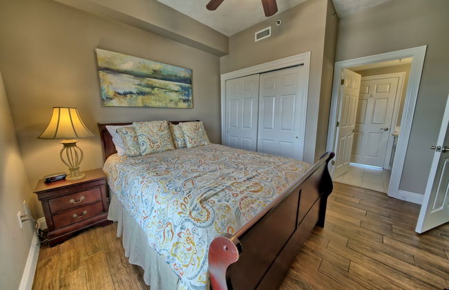 Pleasant Oceanfront Condo with Large Balcony and Beach Access - Unit 1605 by RedAwning - Foto 7