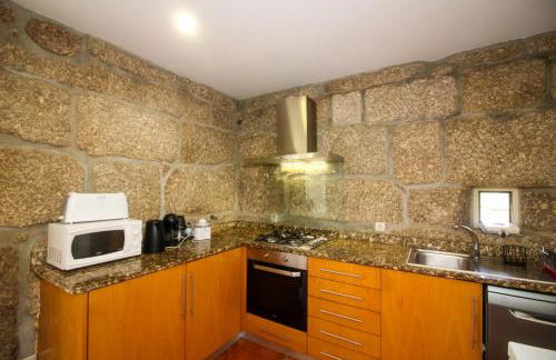 Casa da Laranjeira Turismo Rural by Gerês Casas - Foto 13