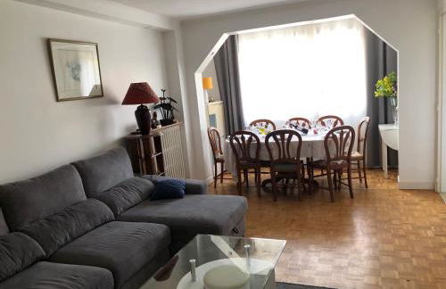 Chelles - Paris - Disneyland Marne la vallée - Foto 5