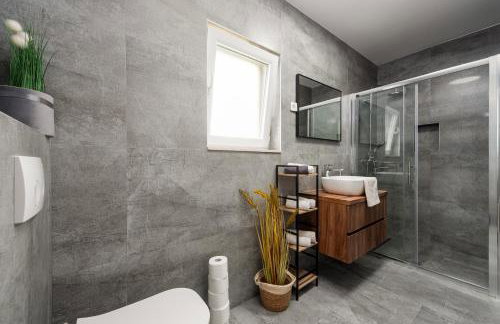 Villa Katarina with pool and jacuzzi - Foto 65