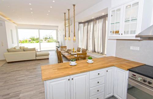 Myrto Villa heated pool - Foto 59