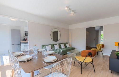 Spacious 3 bedroom apartment & private parking! - Foto 6