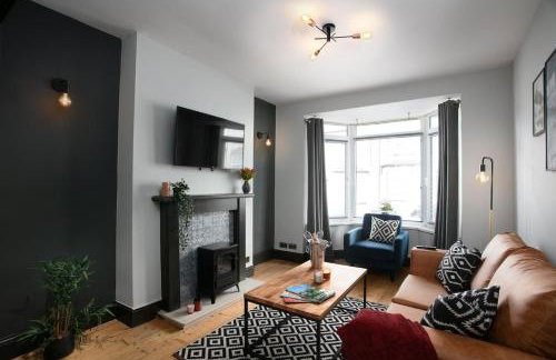 Sutton House by Pureserviced - Photo 19