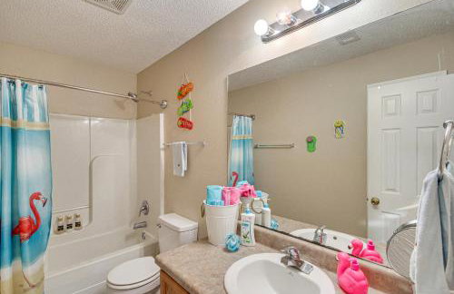 Sea La Vie Coastal Getaway Steps from the Beach - Foto 18