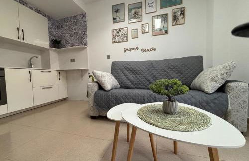 Apto Primera Línea con Piscina - Guipas Beach - Foto 3