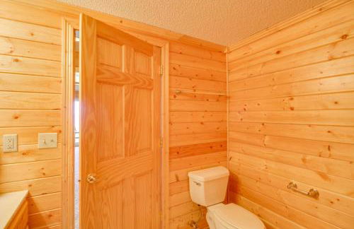 Private Lakefront Emily Home with Yard and Fire Pit! - Photo 31