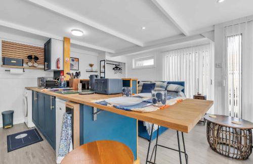 Garden Room With Parking By My Getaways - Foto 11