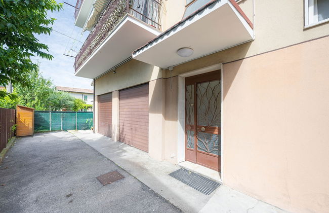 Venice Roof Garden - Photo 16