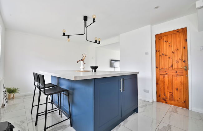 3 Bed House with Private Parking - Foto 19