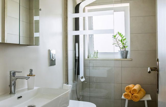 Villa Armi Large Private Pool Walk to Beach Sea Views A C Wifi Eco-friendly - 2809 - Foto 27