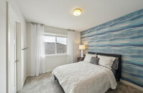 Serene Port Orchard Retreat - 3BR 3BA with Trails and Amazing Views - Foto 27