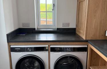 Luxury Cornish House next to Cliffs & Surf Beaches - Photo 38