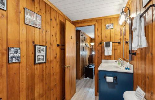 Stony Shore Cabin by Simple Life Rentals - Photo 28