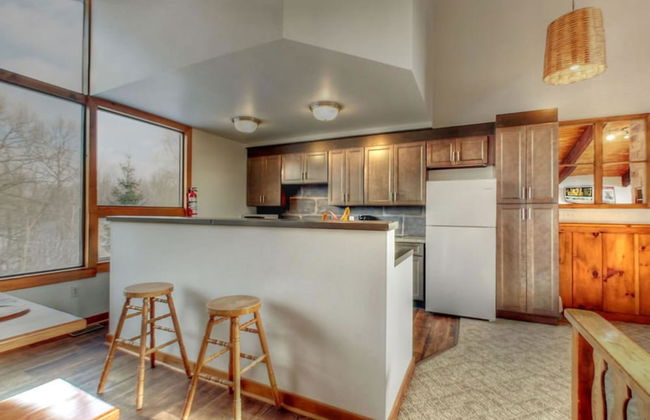 Spacious 8 bdrm Cottage with Private Beach Access, BBQ, Hot Tub, Sauna, Pet friendly - Foto 9