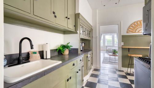 Stay Portland - La Casa Burnside - Local Eateries, Shops, and Bars - Foto 3