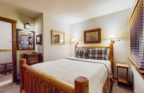 VIP Ski-In Ski-Out Northstar Ski Trails by Sierra Getaways - Foto 44