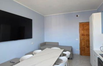 CENTRAL STATION APARTMENTS TROPEA - 200 Meters from the Train - Steps from the Main Street - Foto 5
