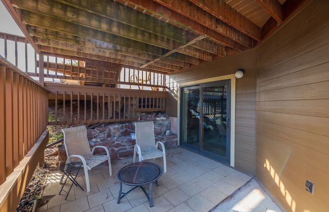 Peaceful Pines 5 BR Home with Jacuzzi - Foto 37