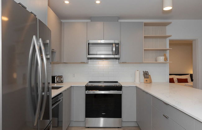 Tally Ho By Revelstoke Vacations - Photo 11