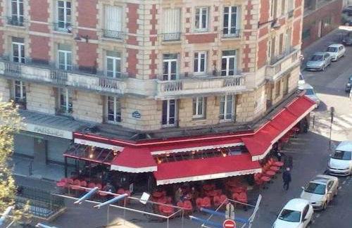 CENTRE PARIS Maubert Notre Dame Beau Studio calme lumineux salle de bains ascenseur climatisation - Foto 8