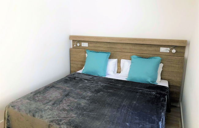 Calypso Boutique Apartments - Photo 6