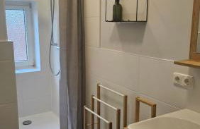 3 Zimmer Balkon top möbliertes Apartment - Foto 5