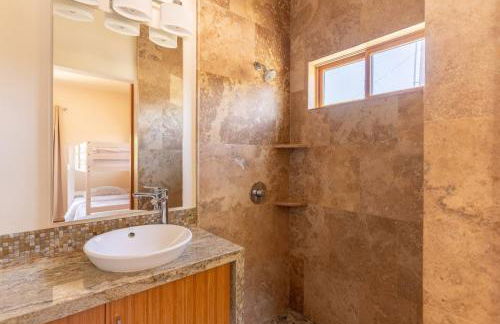 Luxury Mountain Estate Sleeps 11 - Foto 4