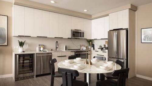 The Martin - Photo 3