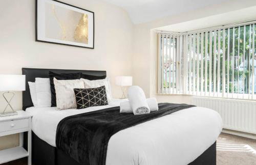 Stylish 3 Bedroom House - Pool & Tennis Table - Garden - Off Street Parking 782S - Foto 4