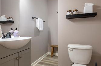 Mins to Downtown 2 King Beds Free Parking Family Friendly - Foto 25